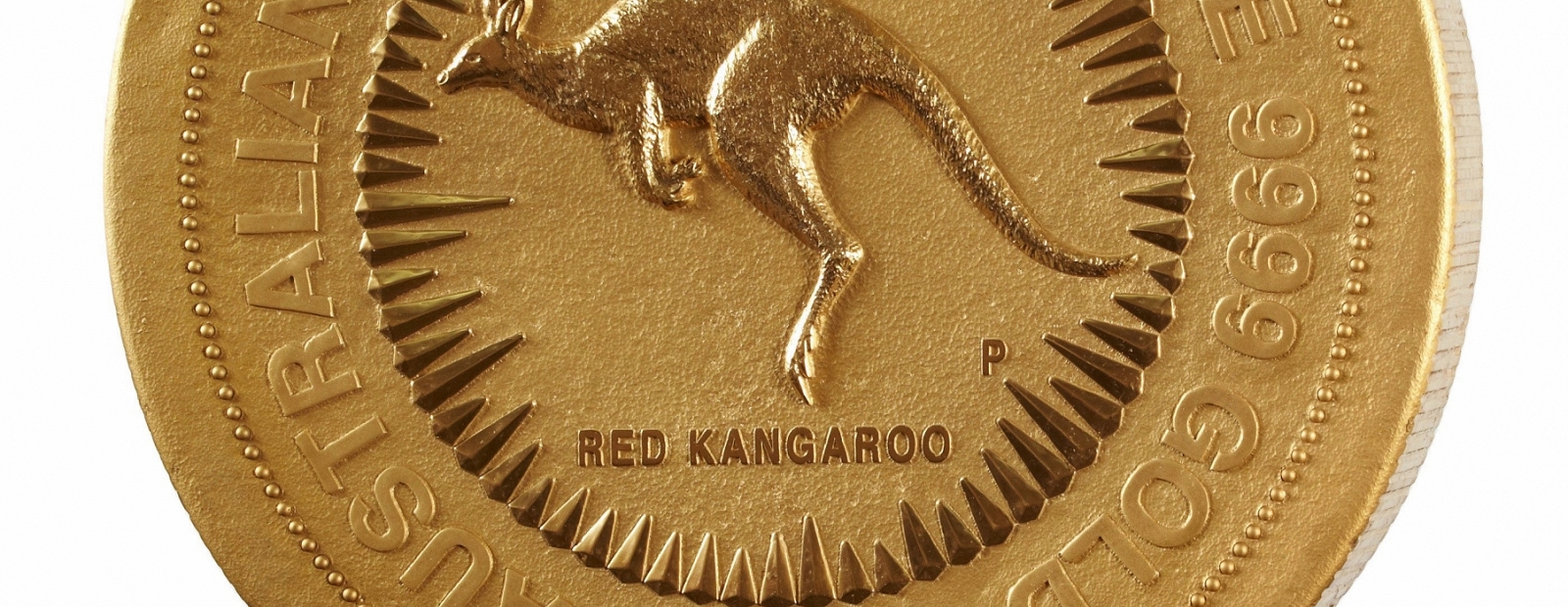 канадская золотая монета королевы елизаветы. монета с самым большим номиналом в мире. монета золотая. монету австралии 1 тонна золота. самая большая монета в мире весит 1 тонну.