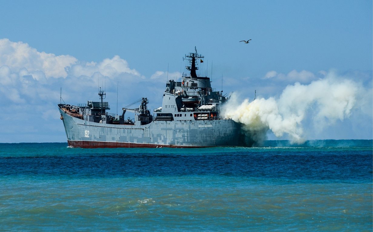 Britain has stepped up sanctions against Russia’s shadow fleet / day