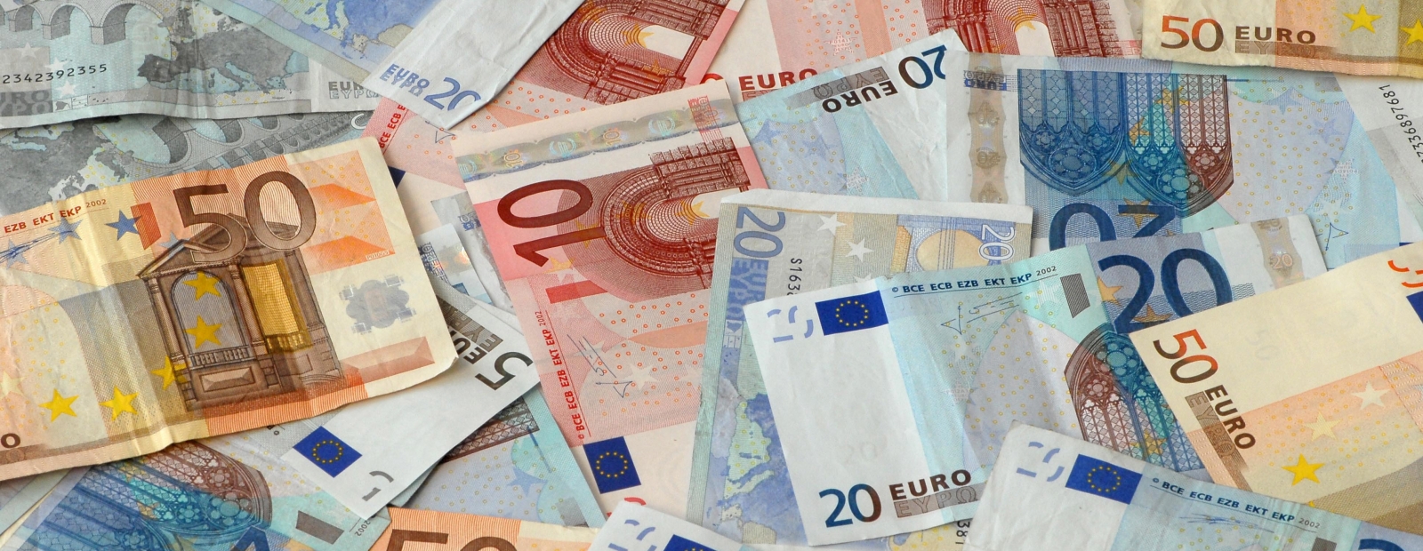 13 Veidi, Kā Nopelnīt 100 Eiro Dienā!