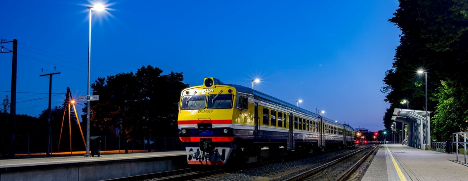 「旅客列車」は、新しい電車の購入に1日あたり1億6,820万ユーロの資金をEU基金から獲得しました