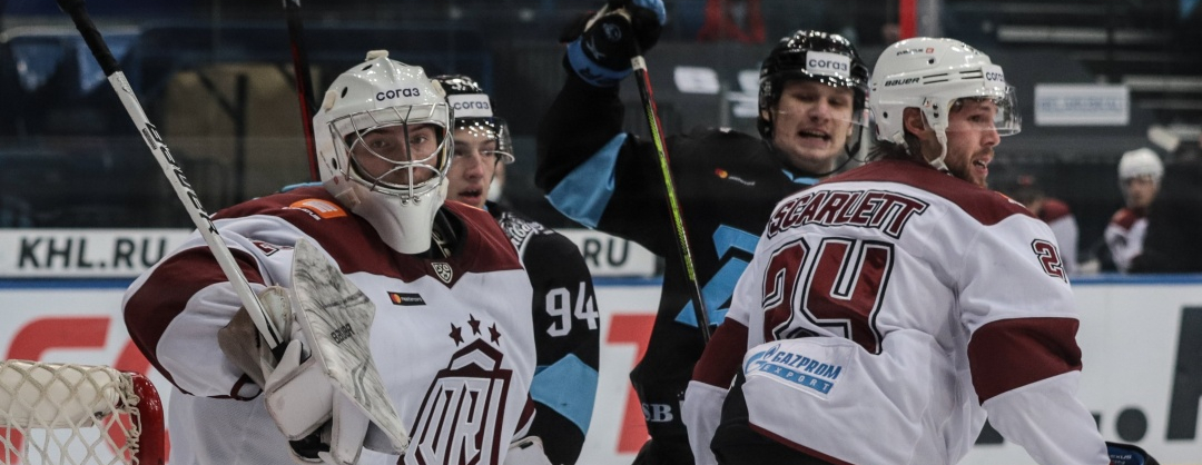 It remains to repel the first puck, and the excitement passes / Day