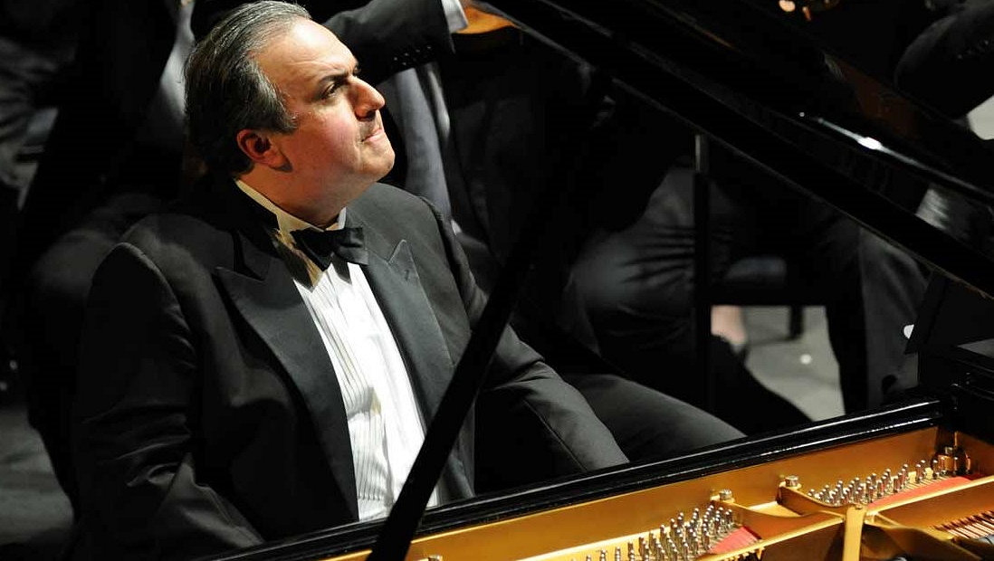 On Tuesday, a master class of the festival Riga Jurmala Academy will take place, led by pianist Jefims Bronfmans / Day