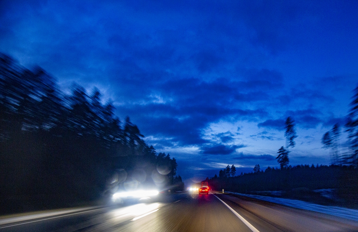 Latvijā nekur nedrīkstēs braukt ātrāk par 90 km/h, izņemot Siguldas šosejas posmu ļoti labos apstākļos