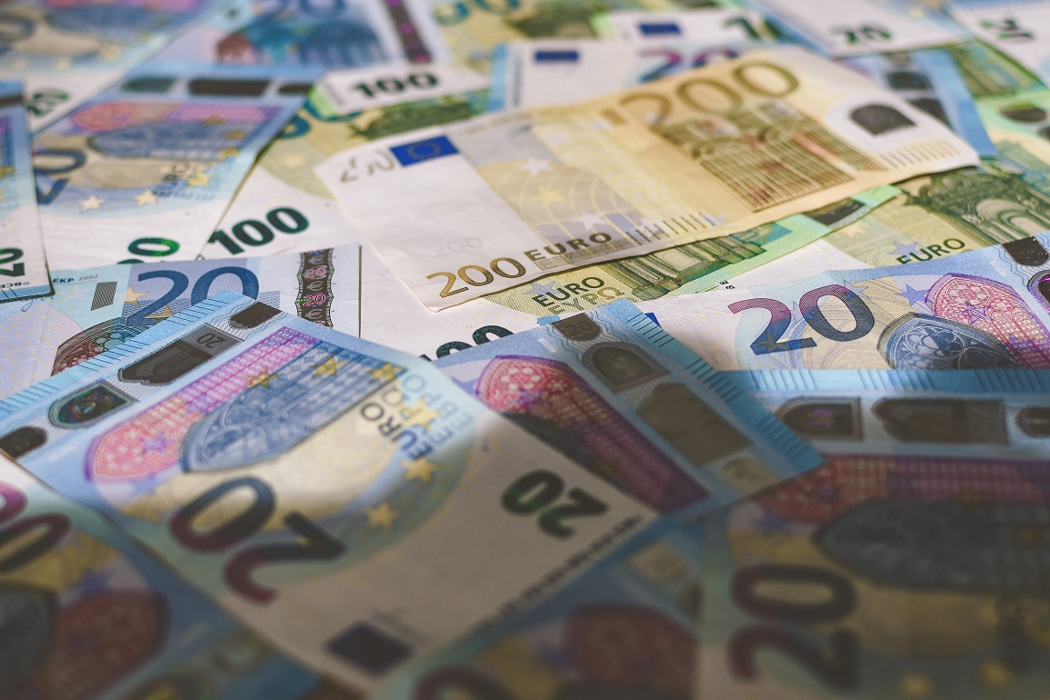 The Ministry of Finance has updated Macroeconomic Indicators forecasts / Day