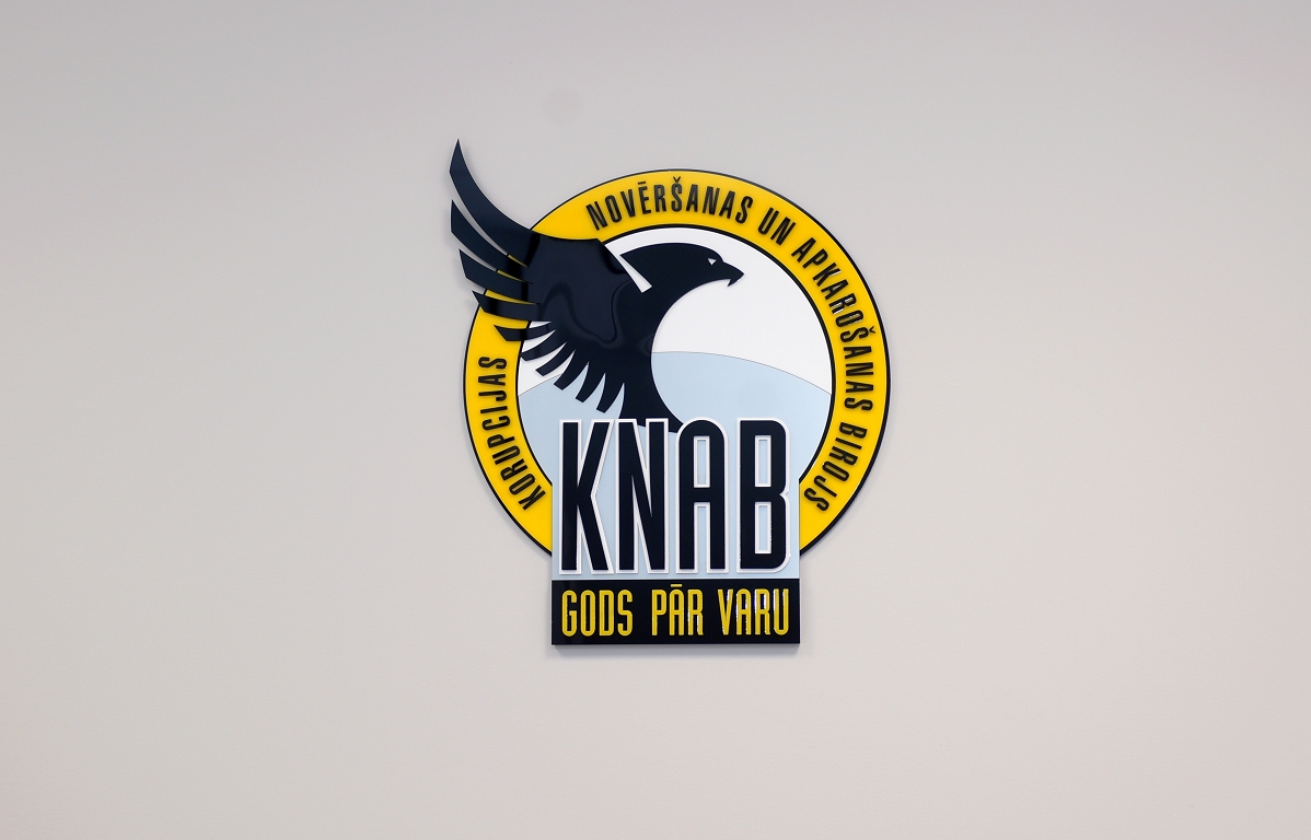 The KNAB has launched an administrative violation process against deputy candidates and 14 parties / day