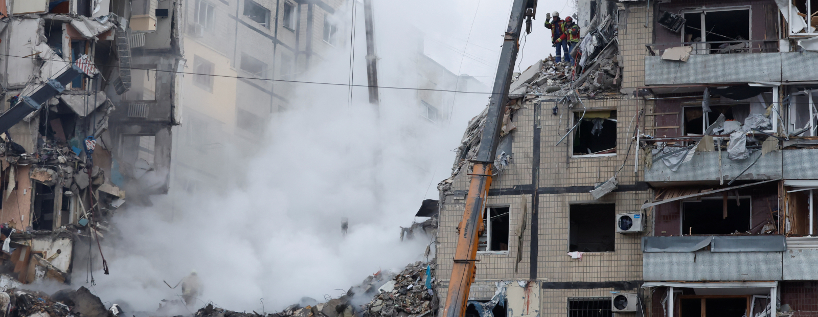 30 people lost their lives in a nine-story building destroyed by a Russian missile strike in Dnipro / Diena