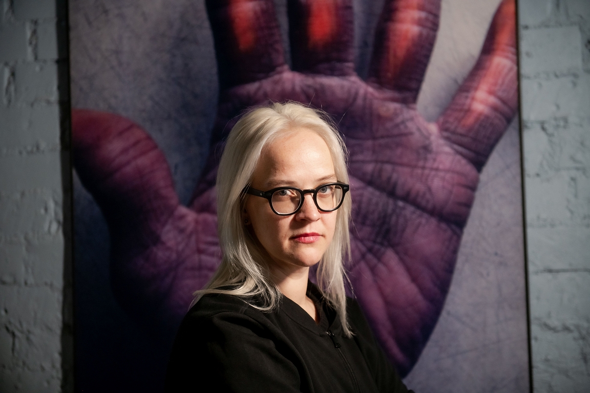 Paaudzes, tradīcijas un droni debesīs