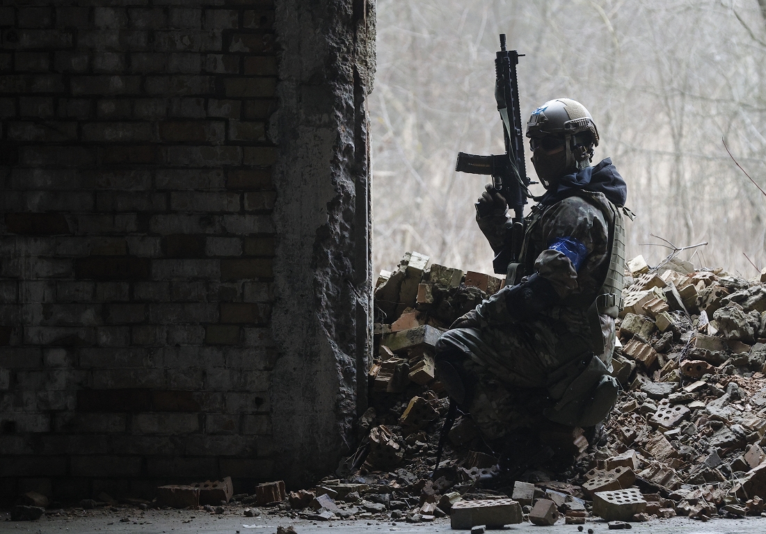 Krievija uzbrukusi Ukrainai ar divām raķetēm un 221 dronu