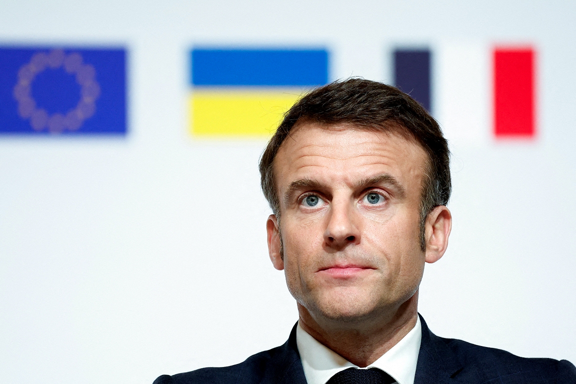 Mercs un Makrons runā par Eiropas kodolatturēšanas stratēģiju