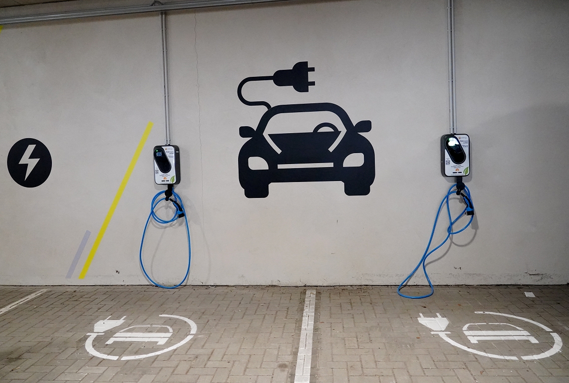 Iedzīvotājiem elektroauto iegādei būs pieejami papildu 11 miljoni eiro