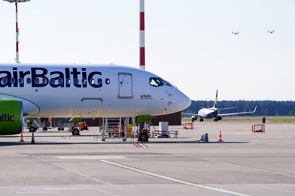 Brīdina par "skarbām problēmām", neīstenojot "airBaltic" akciju sākotnējo publisko piedāvājumu