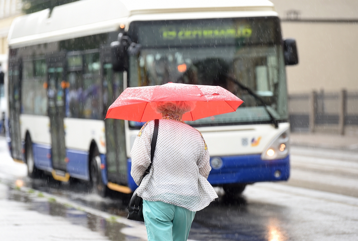 It will rain / day in many places in Latvia
