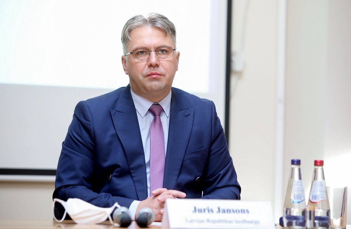 The Ombudsman will decide on further action after checkout from the hospital / day