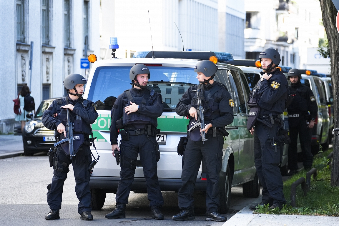 In Germany and Switzerland, three people / day have been detained on the preparation of sabotage