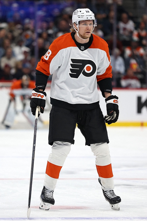 Apple for one year extends an agreement with Flyers / day
