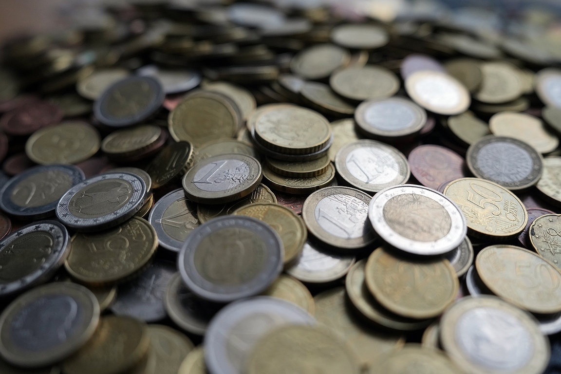 Latvia’s GDP has fallen by 0.3% / day in the first quarter
