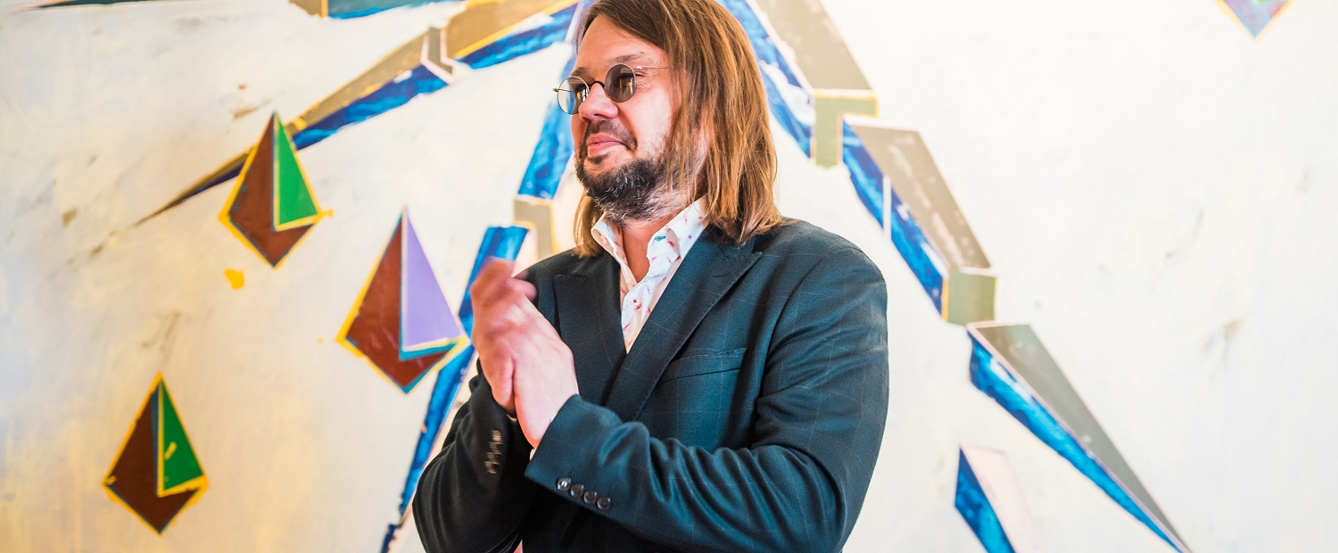 Andris VitolinsのGrandeurに住んでいる展示？ / 日