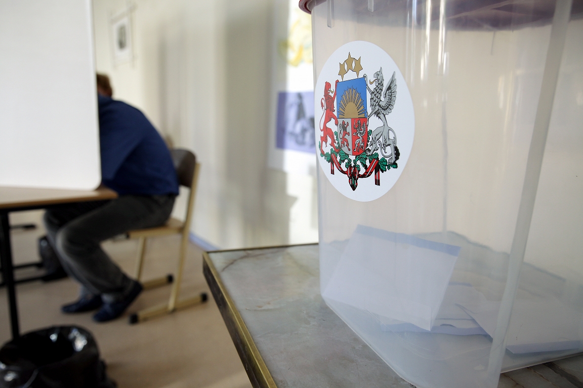 Uz 731 pašvaldības deputāta vietu pretendē 5975 kandidāti