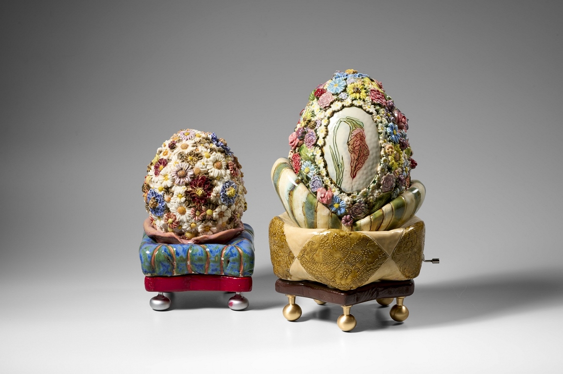 Rīgas Porcelāna muzejā būs skatāma Skujas Braden izstāde Augšā, lejā un visapkārt!