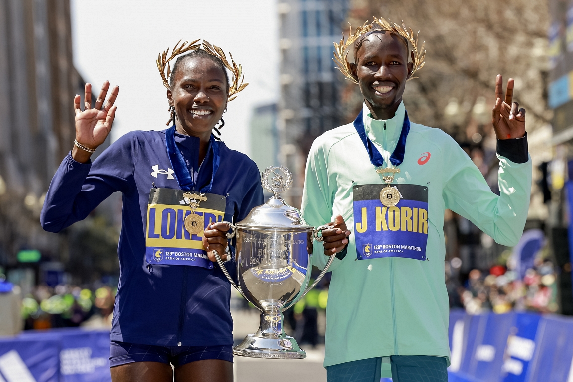 Kenijieši Korirs un Lokedi uzvar Bostonas maratonā