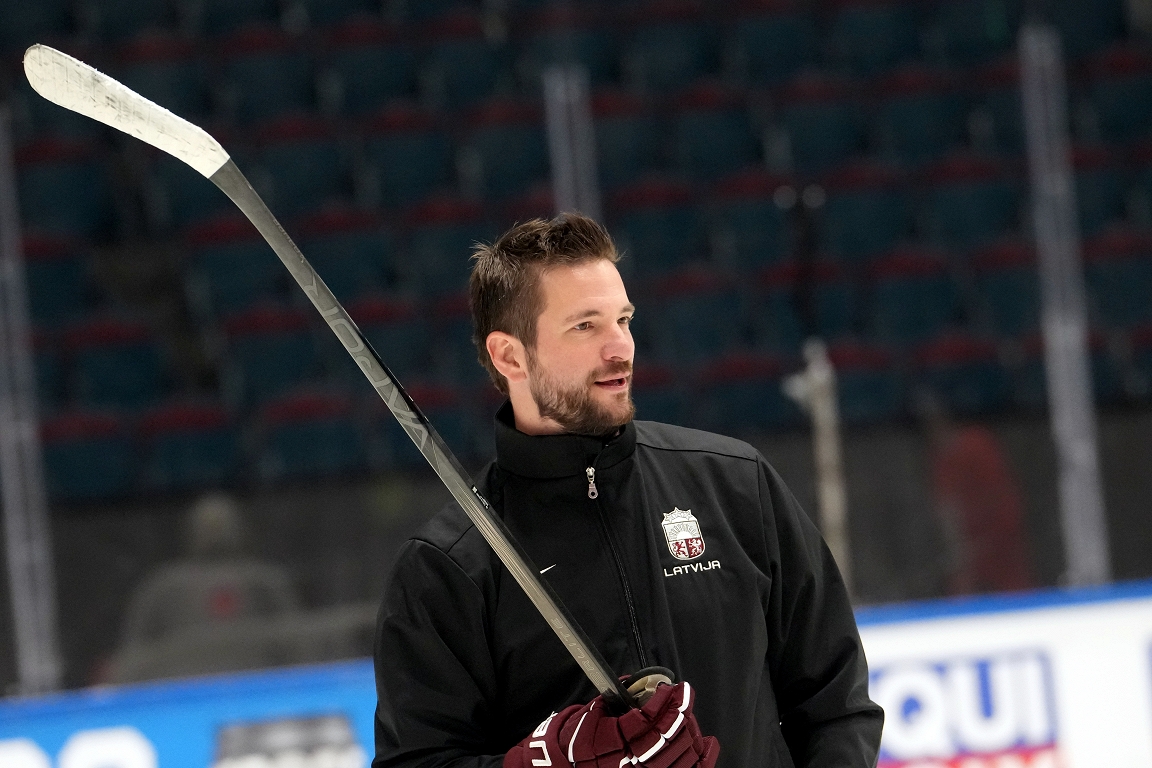 Against Slovaks will have to play selfless and diligent / day
