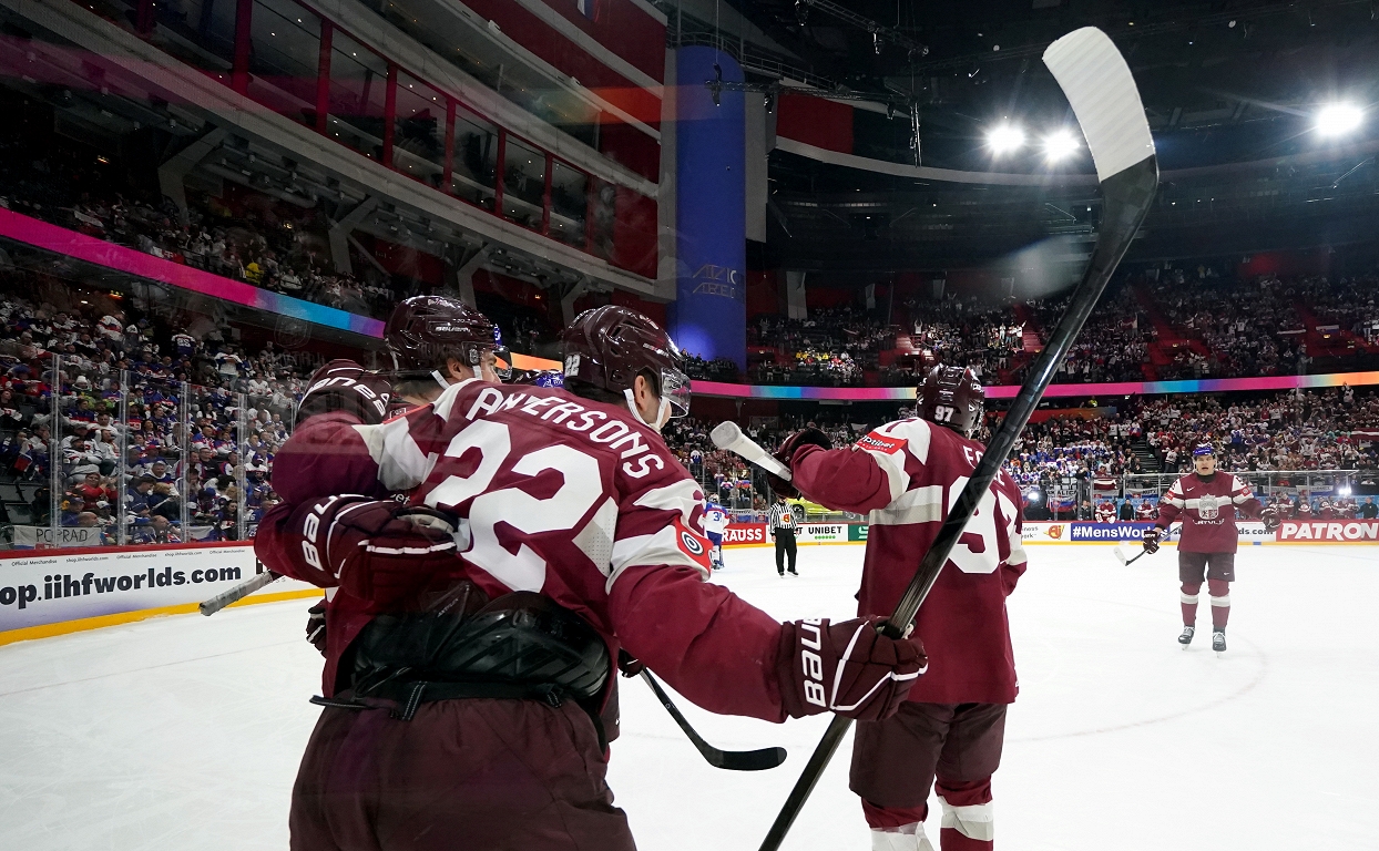 Latvian hockey players win Slovakia / Day in an important fight for a place in the quarterfinals