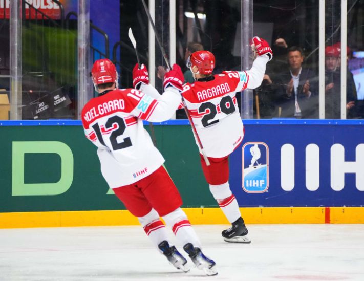 Danish hockey players at the World Cup with the First Victory / Day