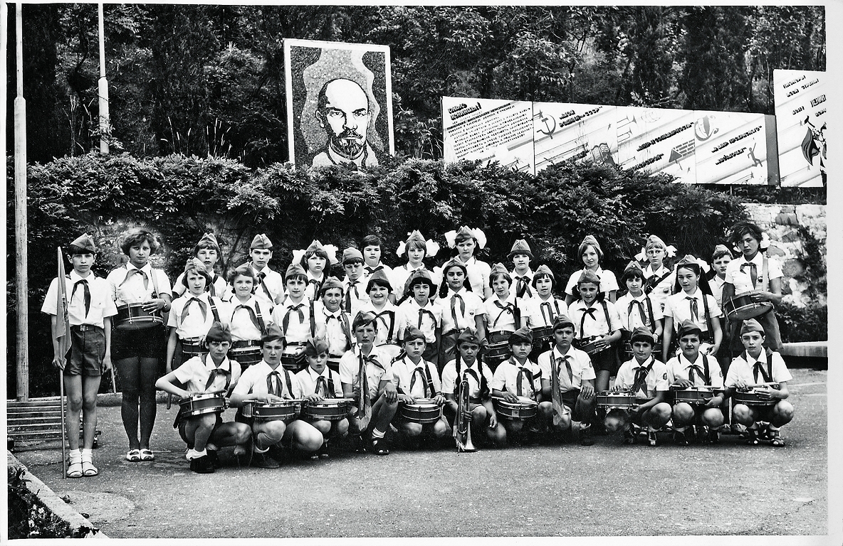 Artsk – Soviet pioneers’ dream / day
