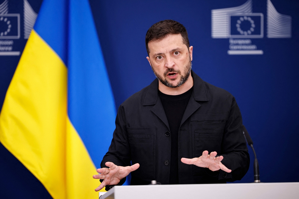 Zelenskis ticies ar Abramoviču
