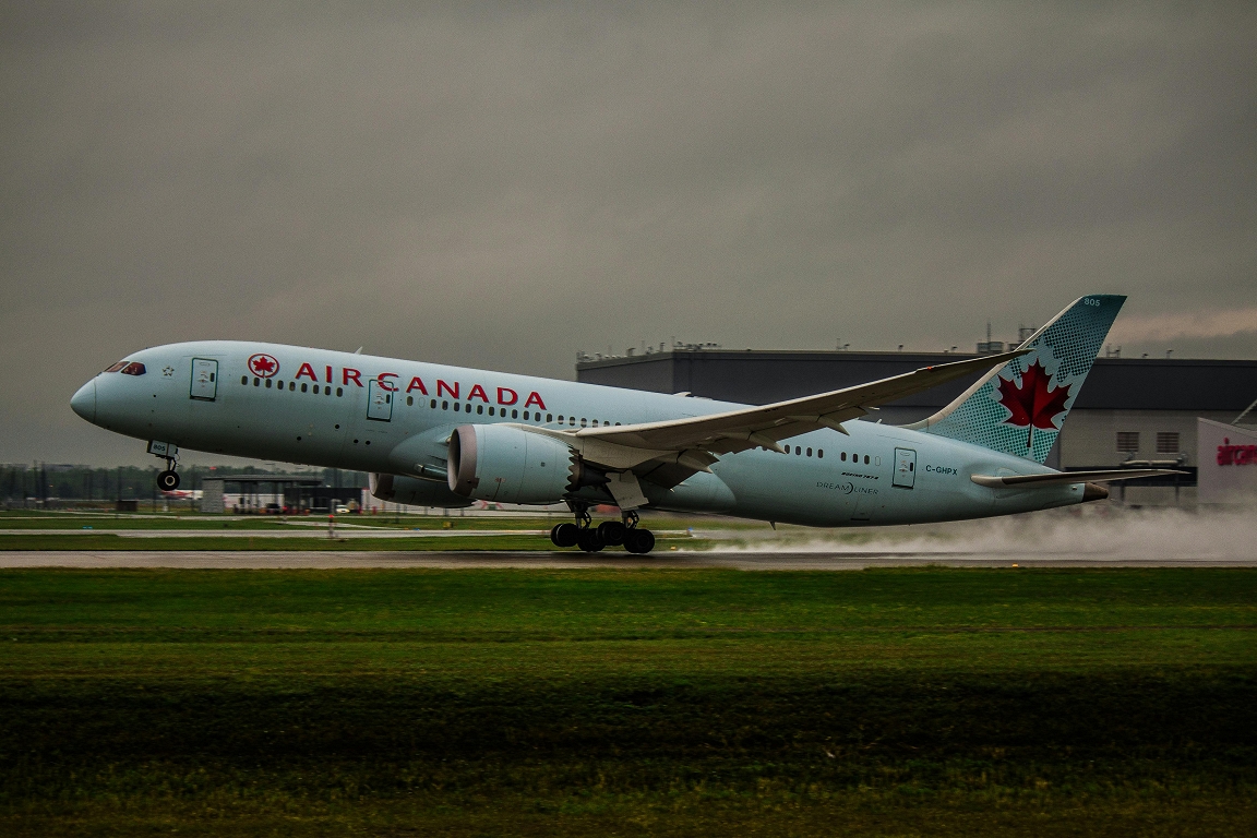 Air Canada aptur reisus uz Kubu degvielas trūkuma dēļ