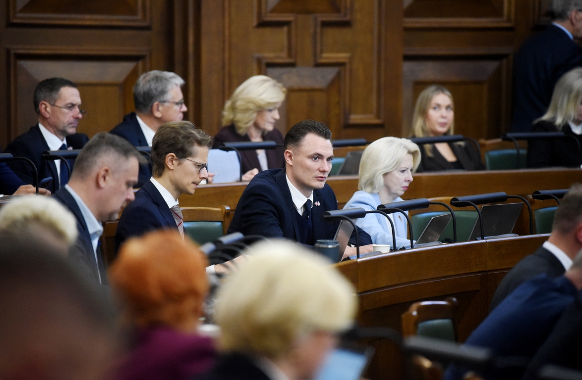 Saeimā deputātu vairākuma atbalstu gūst &quot;alternatīva Stambulas konvencijai&quot;