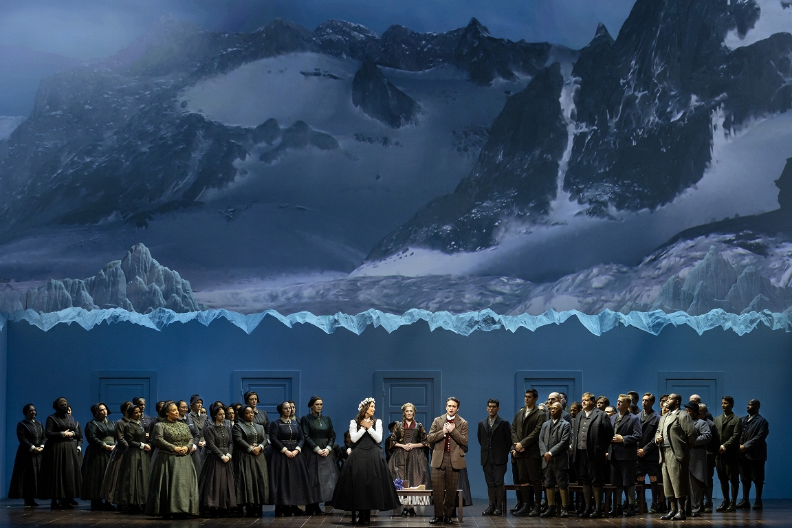 Bellīni noraida viltus ziņas. Opera Somnambula – tiešraidē no Ņujorkas