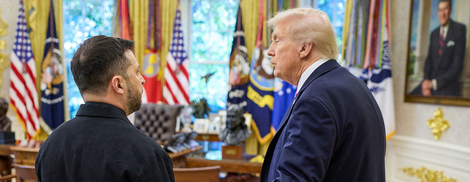 トランプ大統領、ゼレンスキーに対しドンバス/ディエナの全島引き渡しに同意するよう要求したことを否定