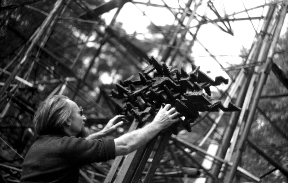 Liepājas muzejā skatāma Imanta Murovska un Jāņa Murovska darbu izstāde Aizmirst un atcerēties