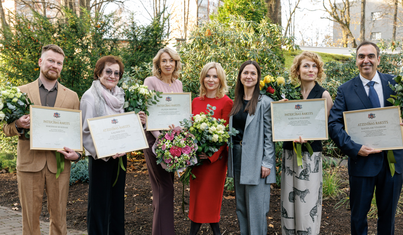 Veselības centru apvienības ārsti saņem Veselības ministrijas apbalvojumus par nozīmīgu ieguldījumu Latvijas veselības aprūpē