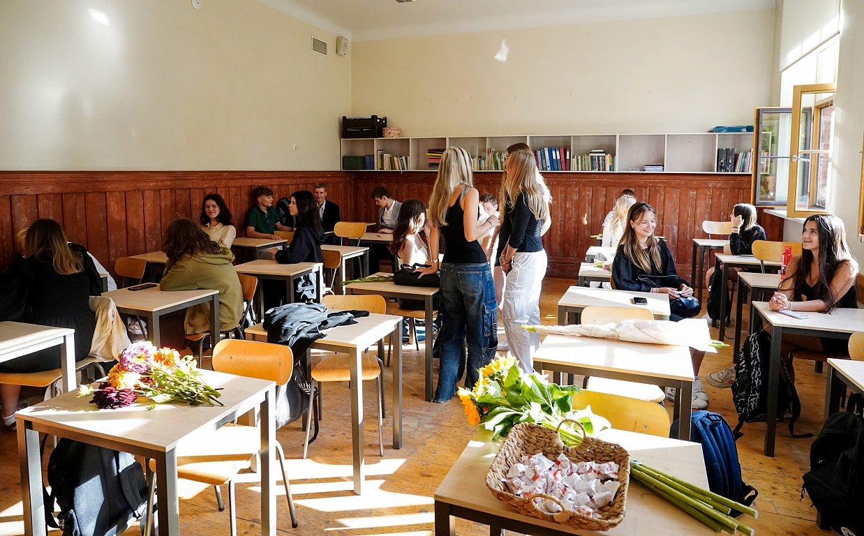 Bez kompromisa neiztikt