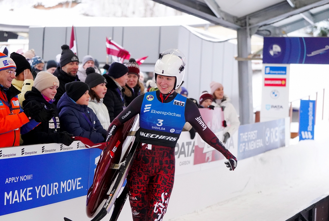 Sirsniņai Siguldā piektā vieta Junioru pasaules kausa posmā kamaniņu sportā