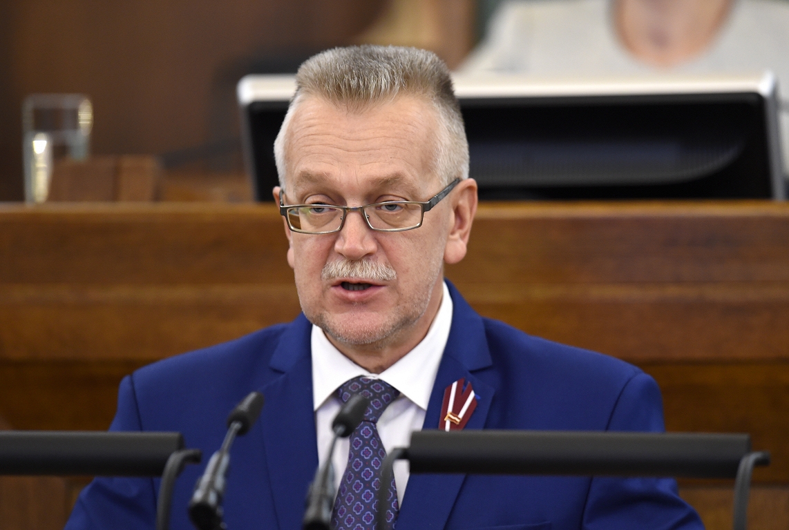 Bartaševiča aizvietotājs Tutins vēl nav saņēmis pielaidi darbam ar valsts noslēpumu