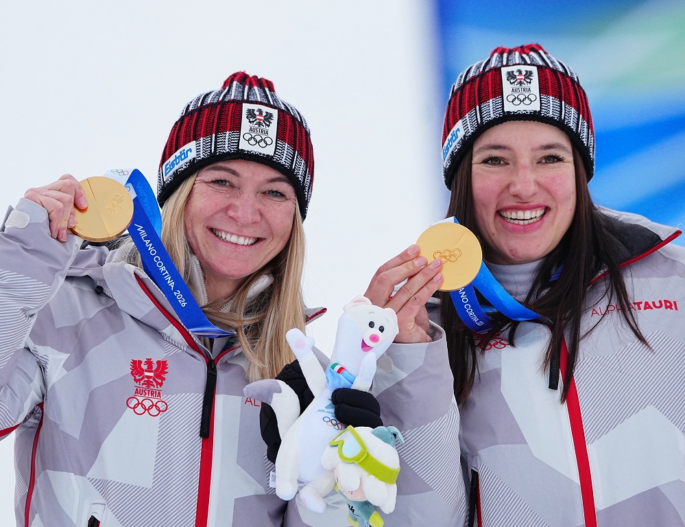 Kalnu slēpošanas komandu kombinācijā par pirmajām olimpiskajām čempionēm kļūst austrietes