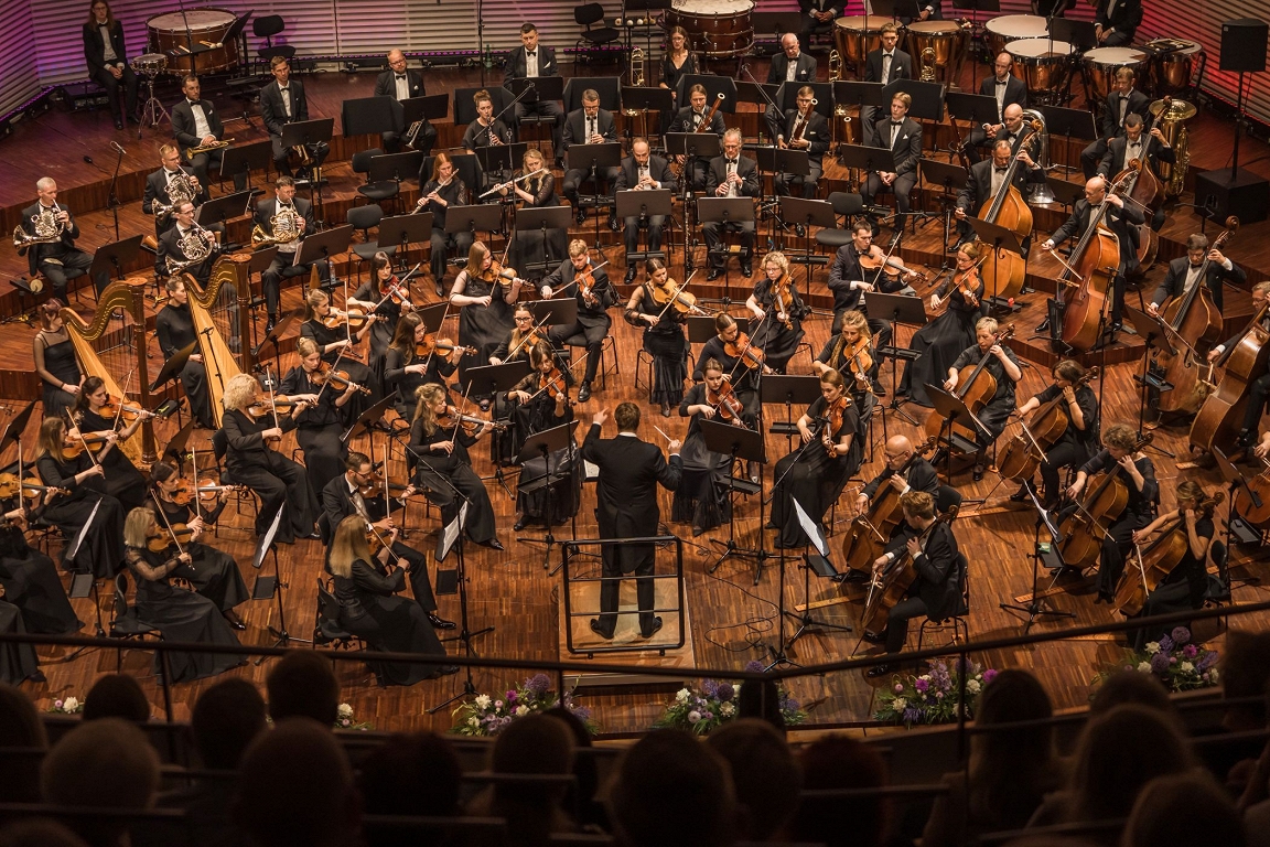 Liepājas Simfoniskais orķestris pirmatskaņos Baltijas komponistu jaundarbus par laiku
