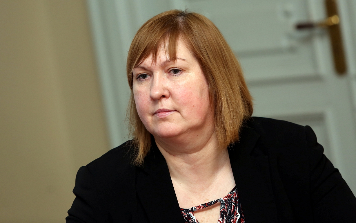 KM un bijusī Nacionālo Mākslu vidusskolas direktore tiesvedības procesā vienojas par izlīgumu