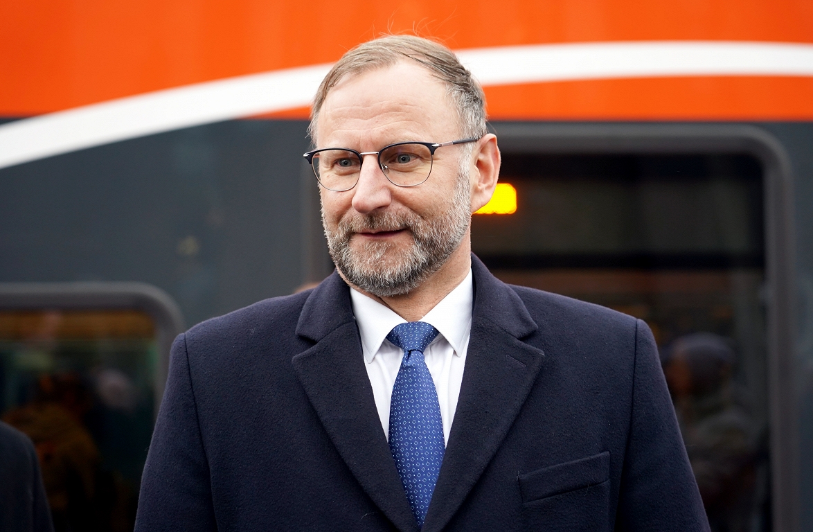 Švinka starp nepadarītajiem darbiem satiksmes ministra amatā min Ostu likumu un sabiedriskā transporta jautājumus