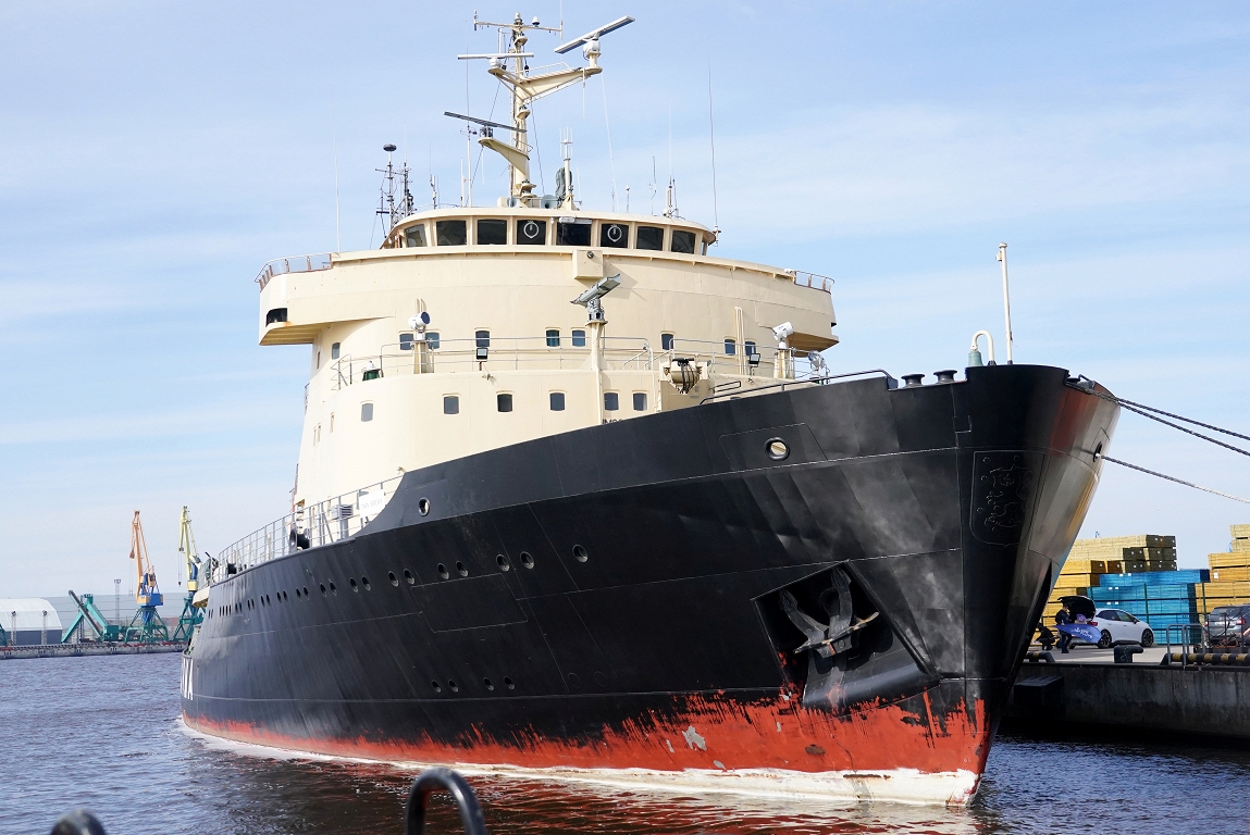 Glābšanas operācija ar ledlauža Varma iesaisti izmaksāja 20 500 eiro