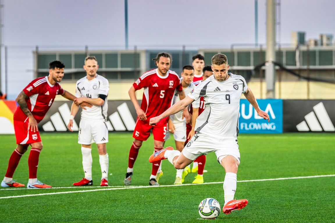 Otrais solis savā laukumā