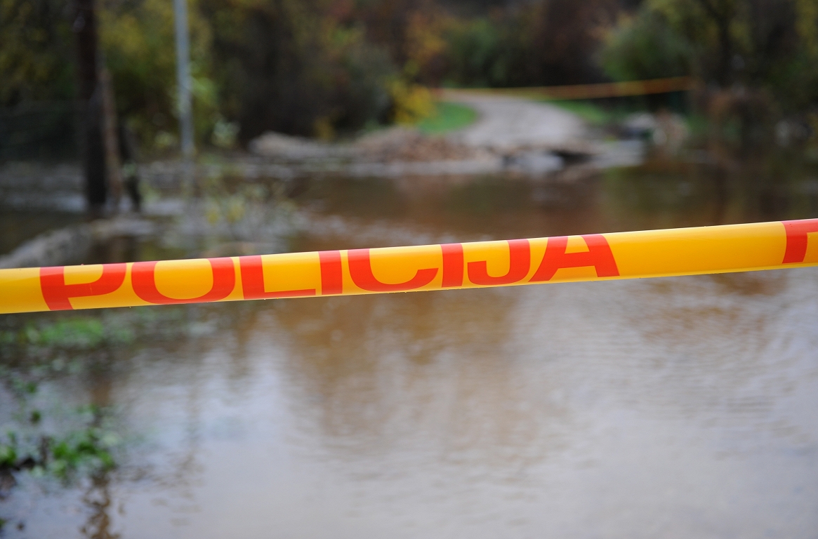 Ciematā Rēzeknes novadā konstatētas nezināmas izcelsmes drona atlūzas