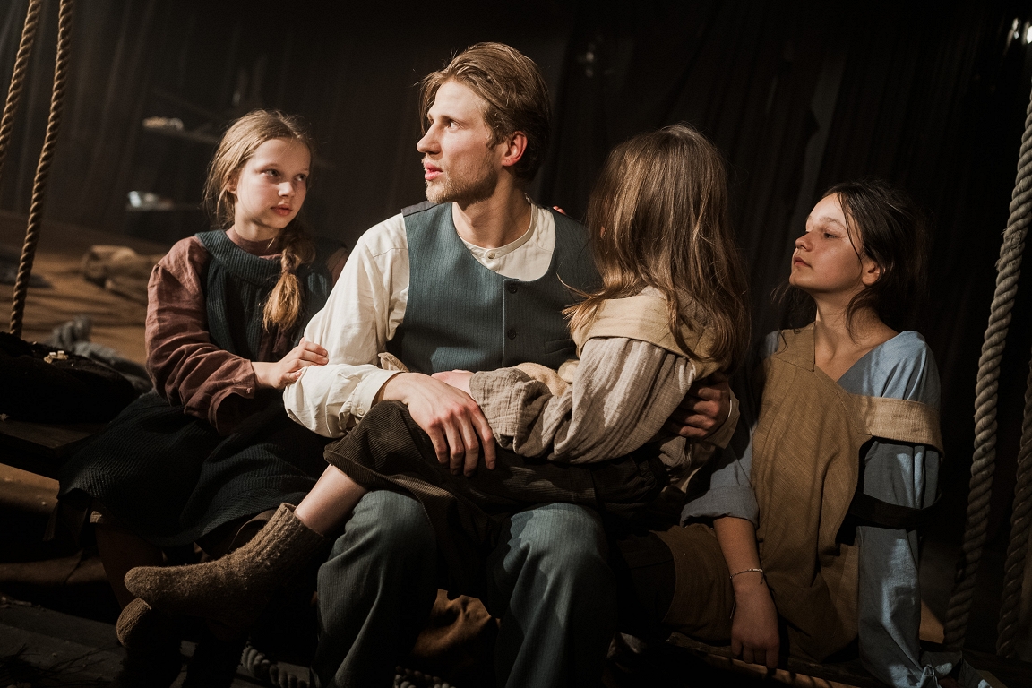 Atbalss viņa sirdij. Nacionālā teātra izrādes Atbalss Aija recenzija