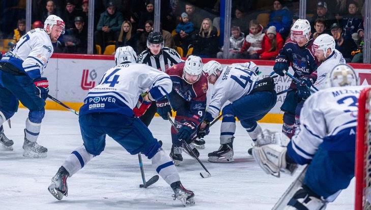 Mogo/RSU hokejisti OHL finālsērijā nonāk uzvaras attālumā no čempiontitula