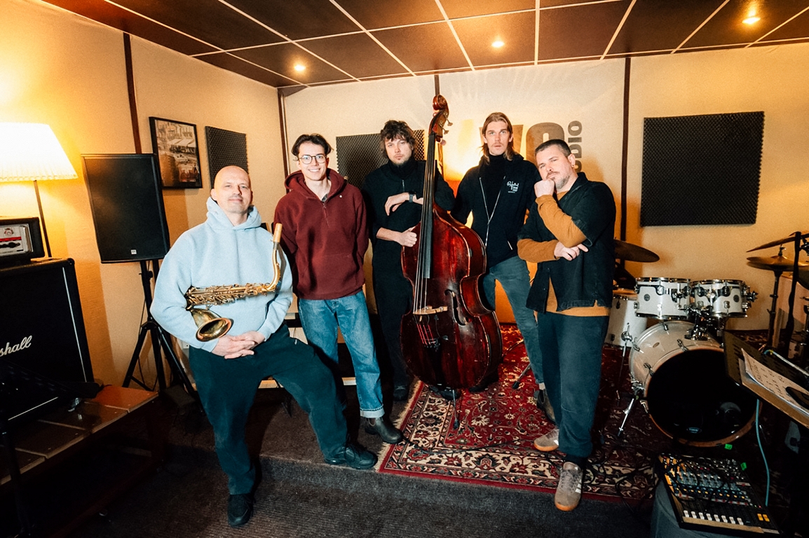 Saksofoni un balsis džeza daudzveidībā. Pink Noise Riga īpašā viešņa – džeza zvaigzne Nubaija Garsija