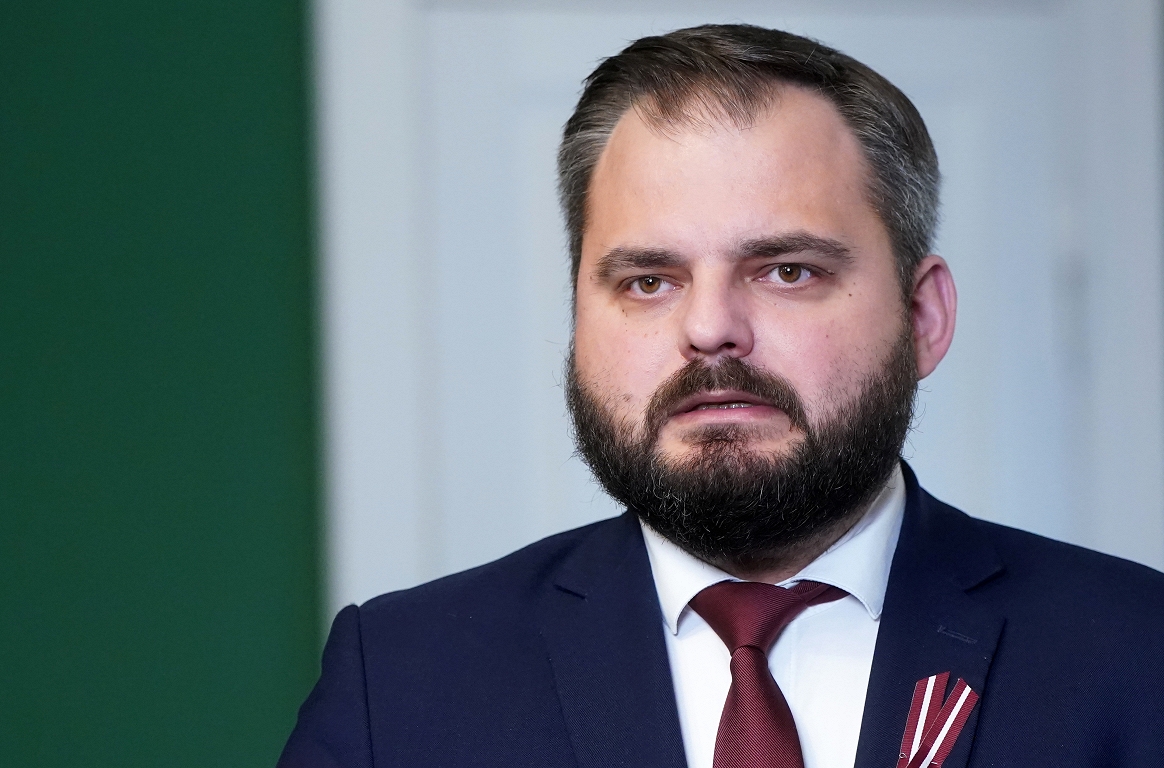 JV politiķis: Prokremliskiem spēkiem izdevies piesaistīt ievērojamu vēlētāju atbalstu
