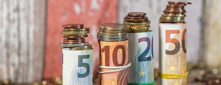 Latvian Banking Paradox: Billions in Deposits, Credit Drought - News Directory 3
